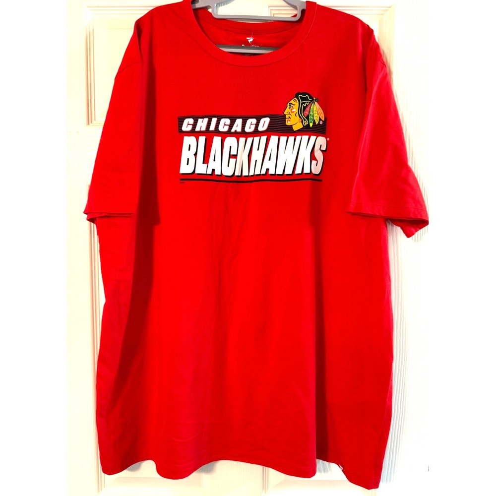 Fanatics Men's NWT 2XL Chicago Blackhawks NHL Red T-shirt